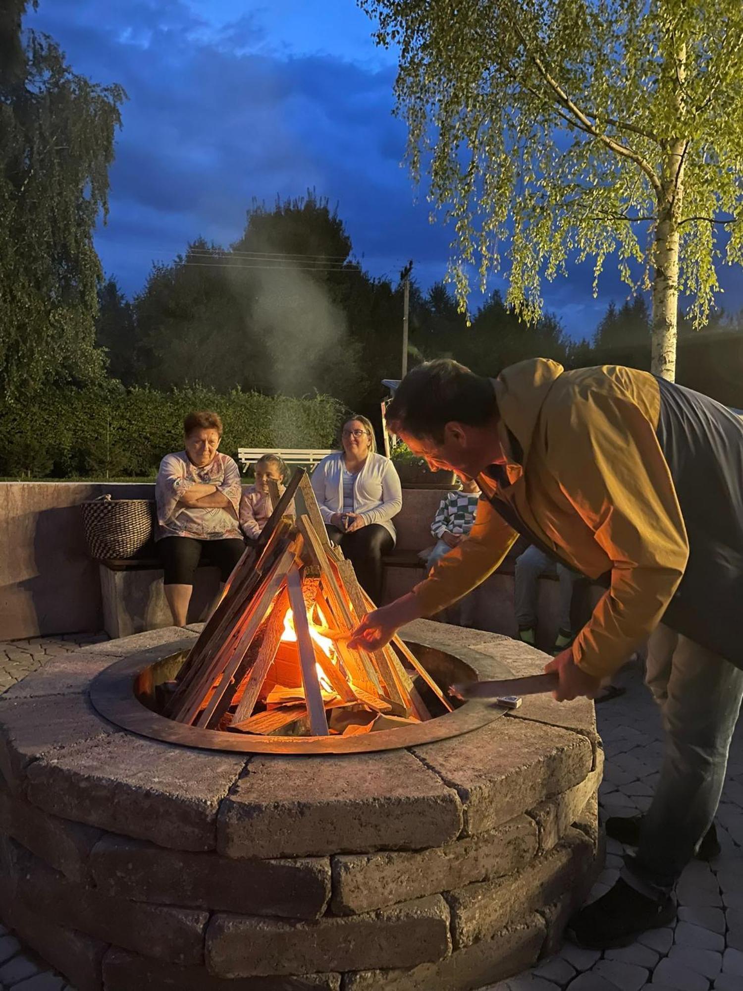 Natura Family Resort Avrig Bagian luar foto