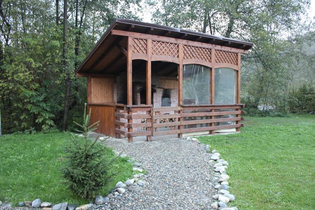 Natura Family Resort Avrig Bagian luar foto