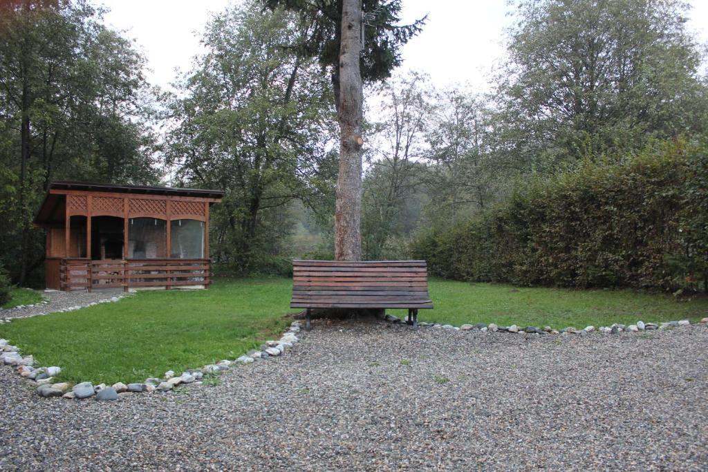 Natura Family Resort Avrig Bagian luar foto